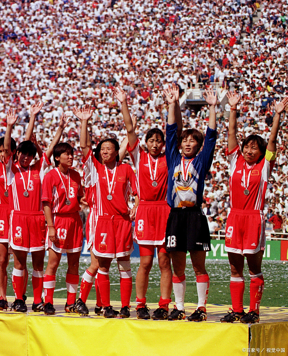 爱游戏体育-rookie转会去哪了