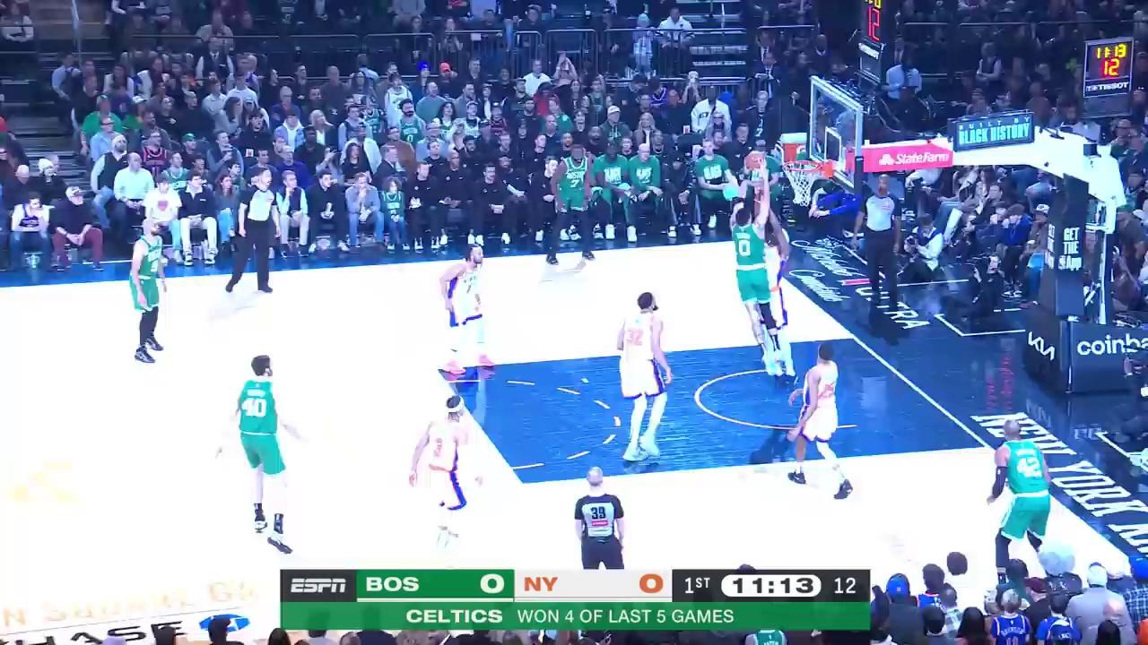 爱游戏app-关于塔图姆重返赛场,重返赛场首场状态出色,加拿大队观众沸腾!全场沸腾不已的信息