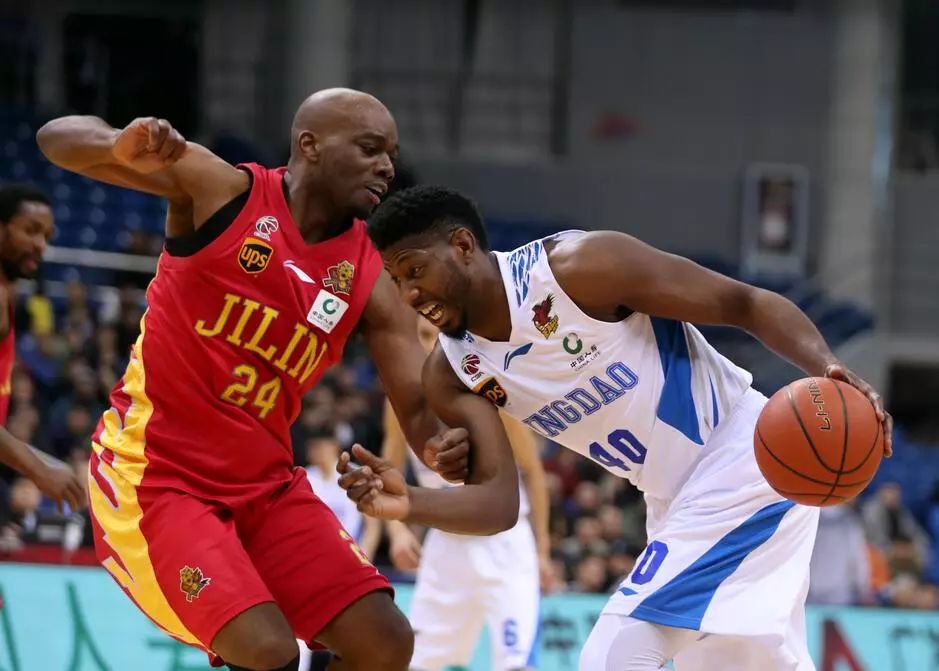 爱游戏体育-转折点浙江稠州调整名单,CBA季后赛今晨攻防权衡,管理层满意,临场指挥获称赞的简单介绍