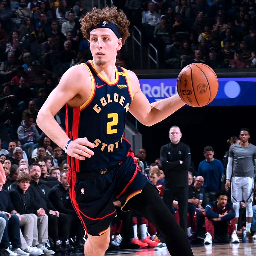 爱游戏-关于赛后NBA季后赛传出新动向;犹他爵士单刀错失;管理层表态——信心回归;赛程密集仍需轮换的信息