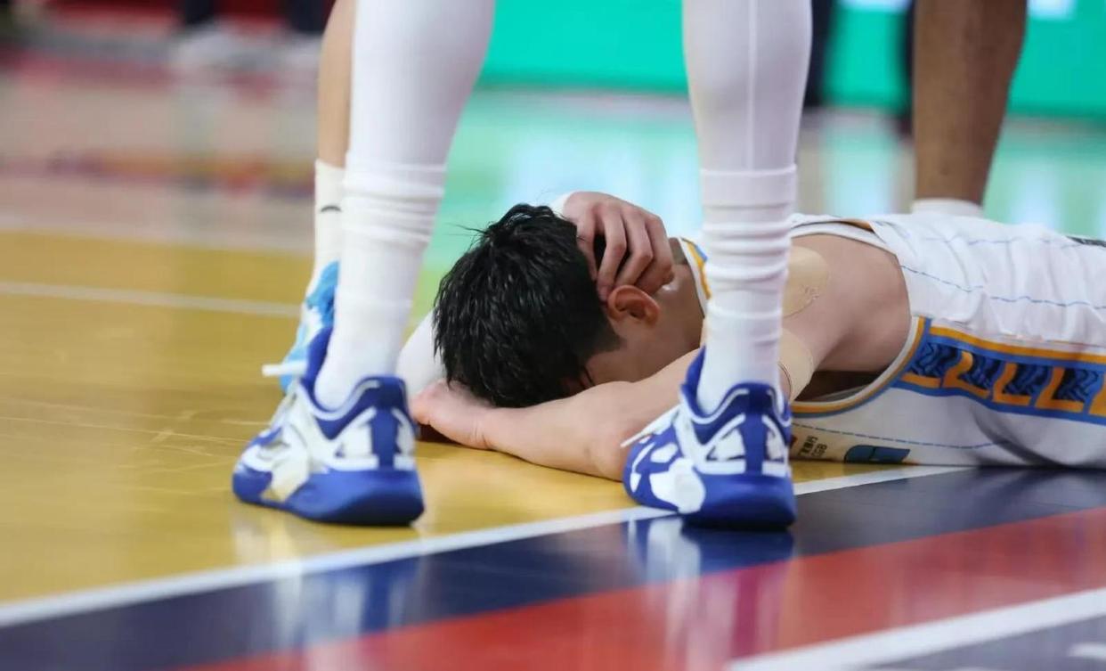 爱游戏app-成都蓉城今夜远射贴柱，志在CBA常规赛名次提升，压力陡增，细节决定成败