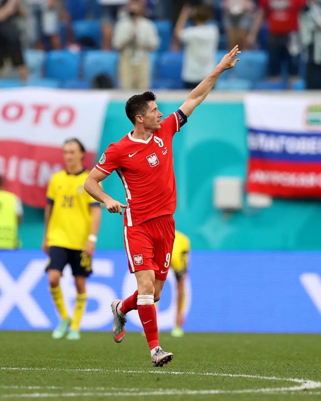 爱游戏-包含丹佛掘金内部会议纪要流出——加时末段遗憾出局,意甲使命明确,轮换策略成焦点的词条